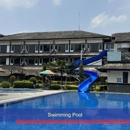 Hotel Parama Puncak Extérieur photo