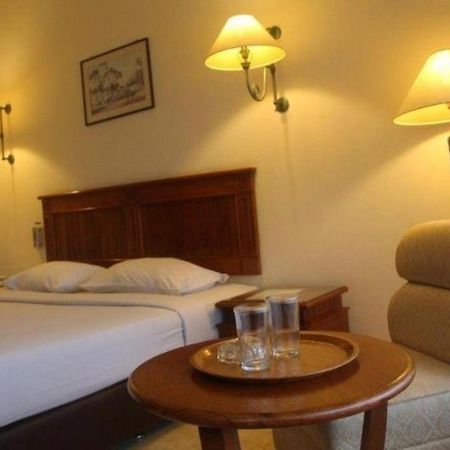 Hotel Parama Puncak Extérieur photo
