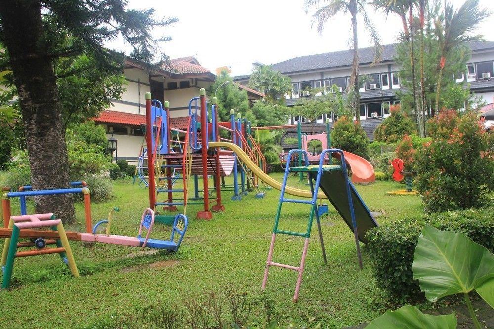 Hotel Parama Puncak Extérieur photo